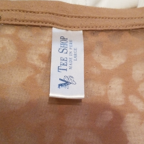 Victoria secret tee - Picture 3 of 3